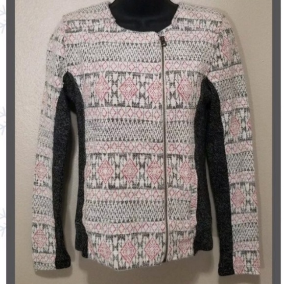 Lucky Brand sweater - Picture 1 of 2